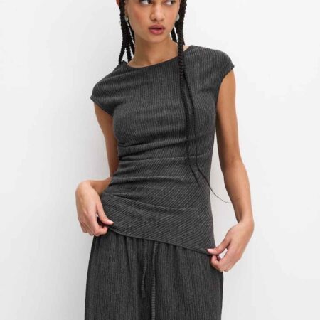 Rustic gathered top ecru