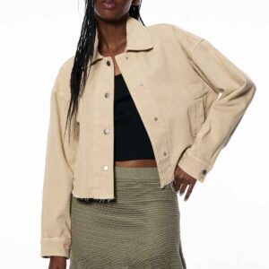 Cropped jacket with back pleats sand
